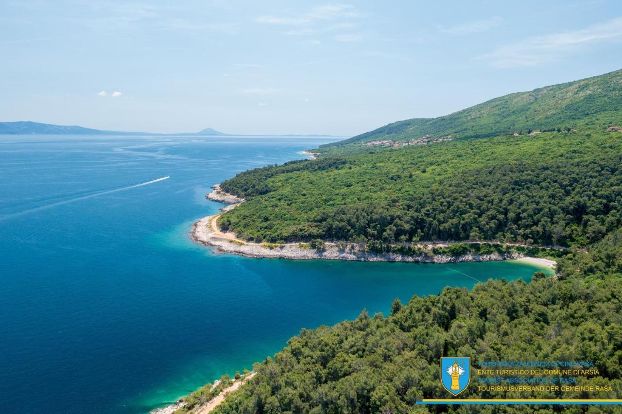 Yourcroatiaholiday - Villa With 6 Rooms Drenje  Exteriér fotografie